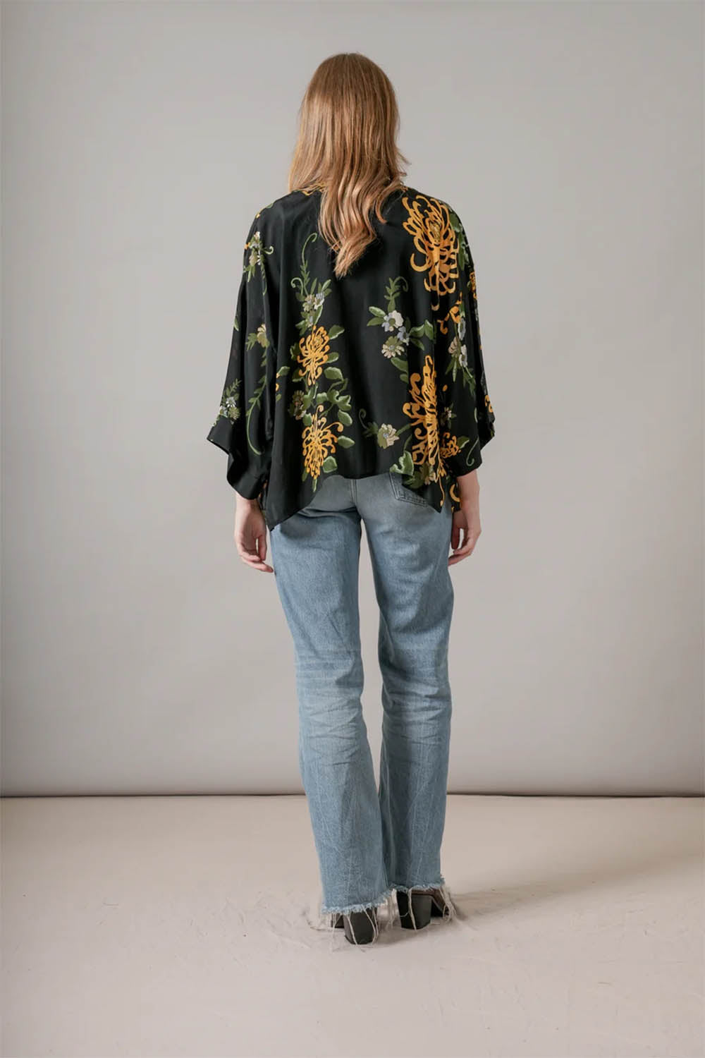 Chrysanthemum Crepe Kimono