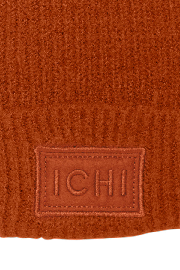 Ichi Ivona Hat Koi