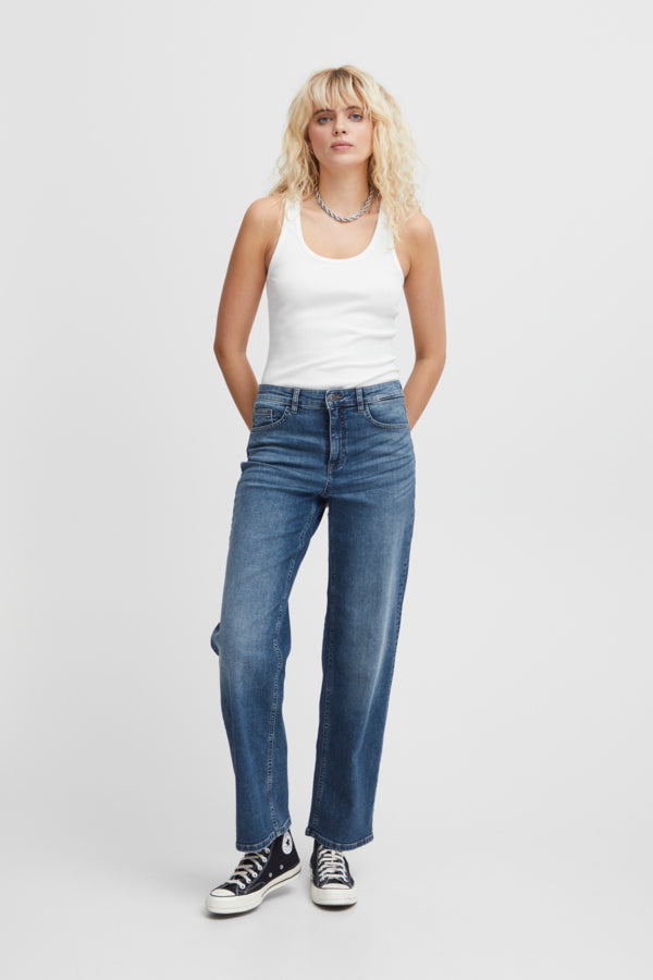 Twiggy Straight Jeans