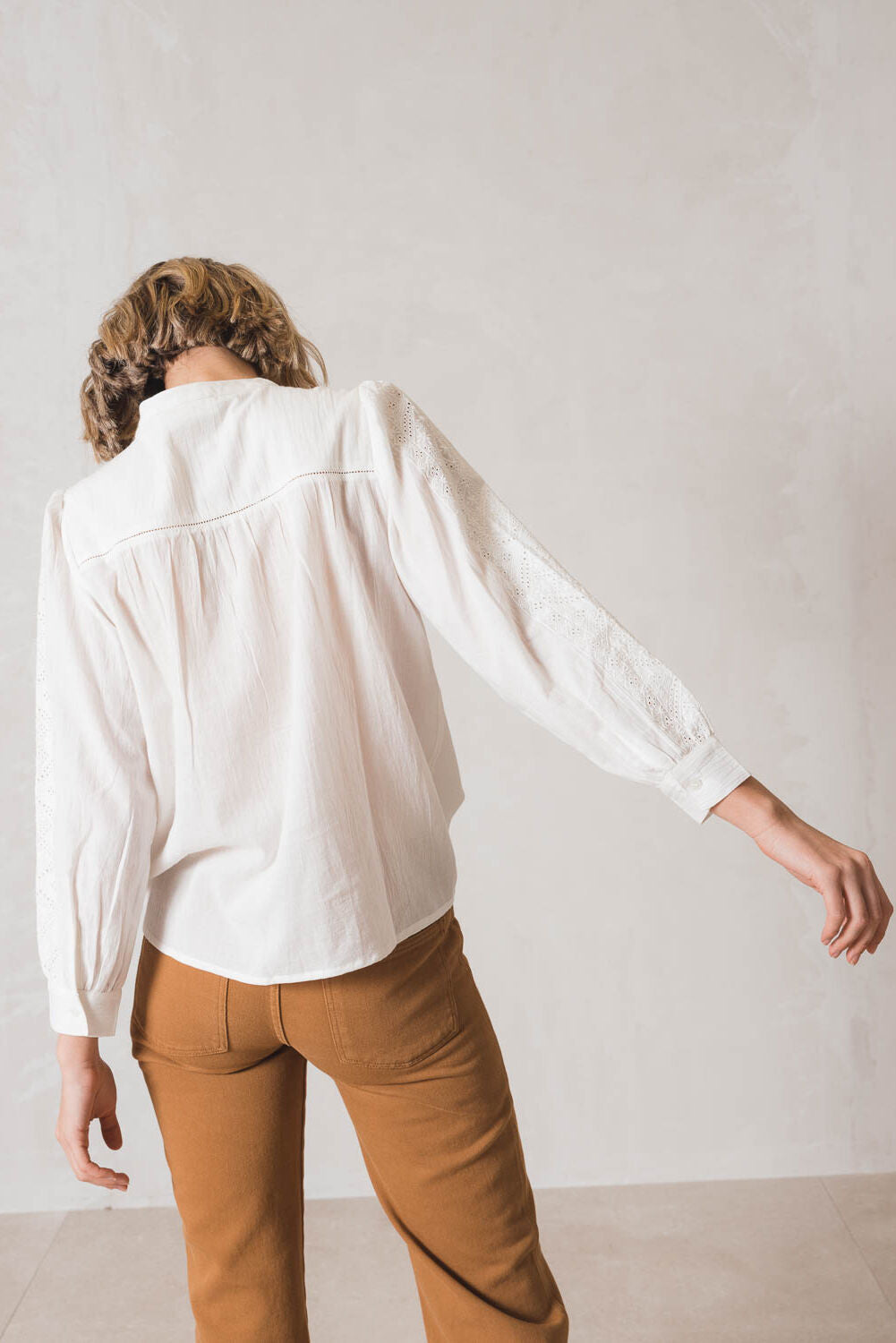 Indi & Cold Broderie Anglaise Yolk Blouse Crudo White