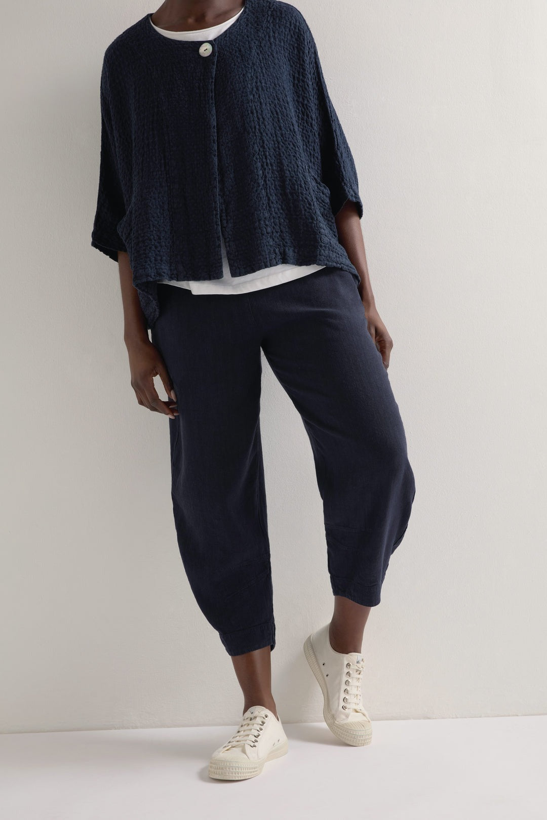 Crop Twisted Linen Bubble Trousers