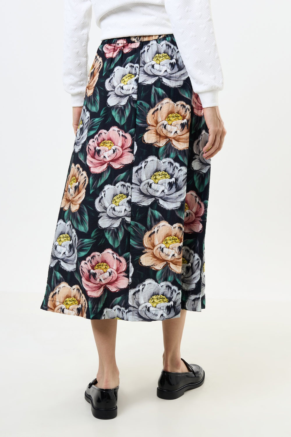 Lizea Peonies Pleated Midi Skirt